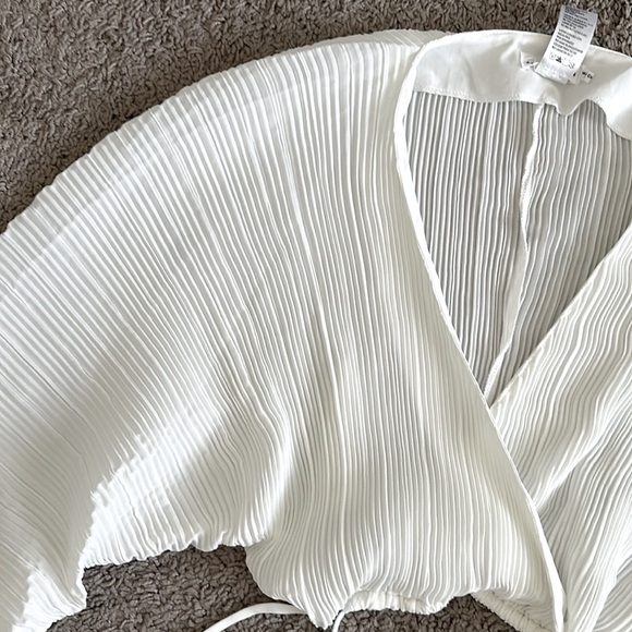 GOOD AMERICAN Always Fits Plisse Mini Dress - Picture 5 of 9